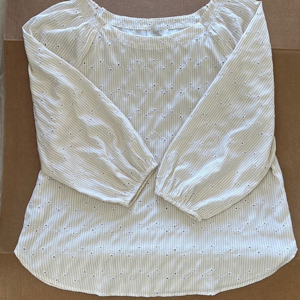 LOFT by Ann Taylor Women's Eyelet Cream Blouse Size L